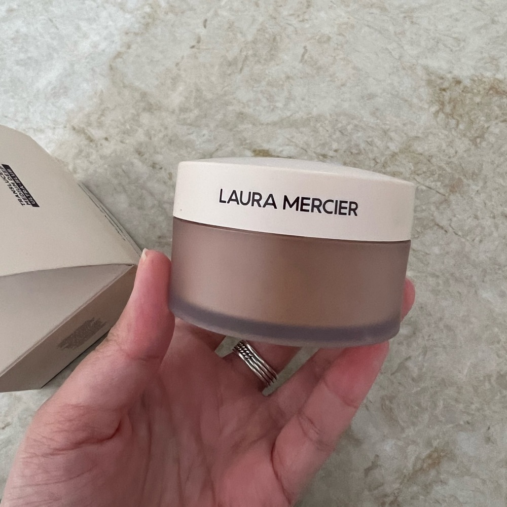 BRAND NEW Laura Mercier Setting Powder